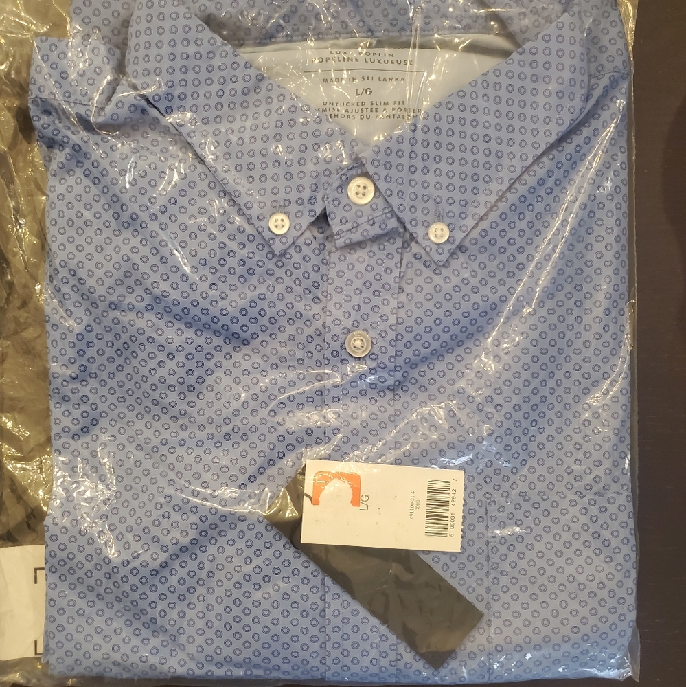 Banana Republic Luxe Poplin Untucked Slimfit